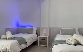 Apartamento A 100 Metros Playa San Antonio Cullera 1-8 Personas